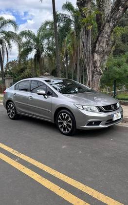 HONDA CIVIC 2.0 LXR 16V FLEX 4P AUTOMÁTICO HONDA CIVIC 2.0 LXR 16V FLEX 4P AUTOMÁTICO